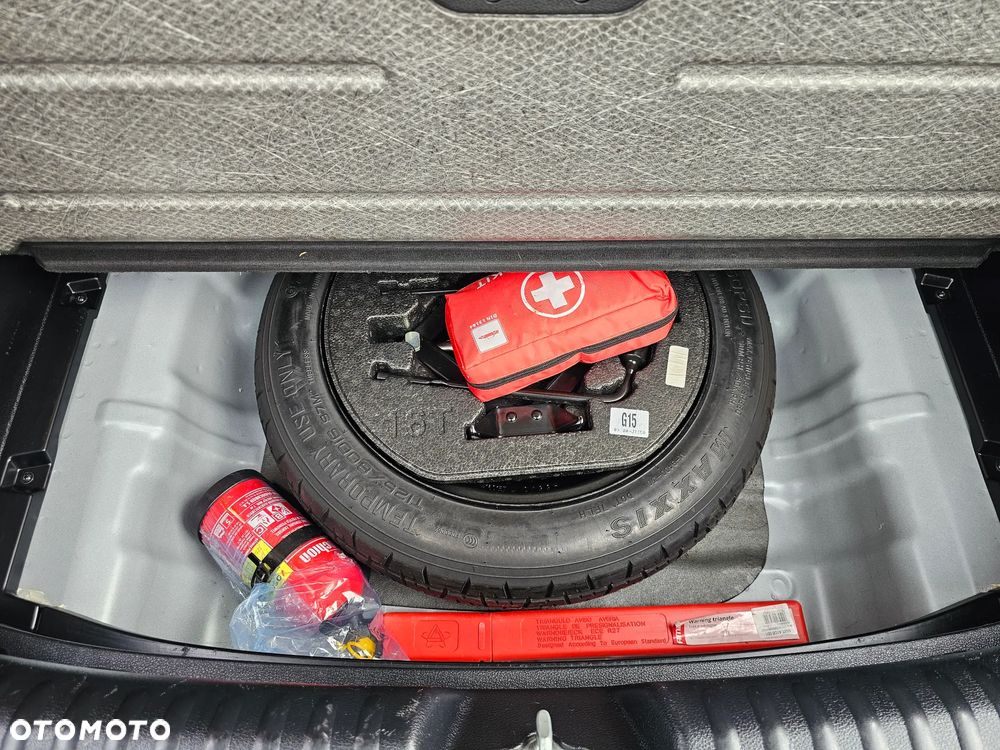 Kia XCeed 1.4 T-GDI L Business Line - 23