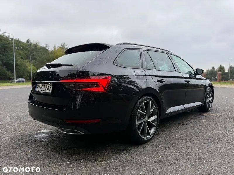 Skoda Superb 2.0 TDI SCR Sportline DSG - 4