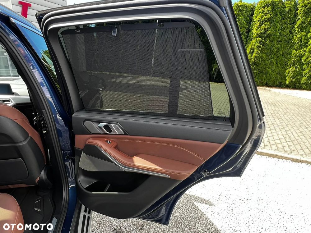 BMW X5 xDrive45e - 15