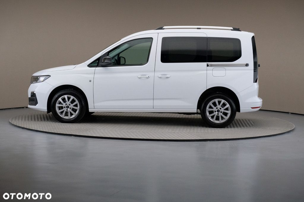 Ford Tourneo Connect - 4
