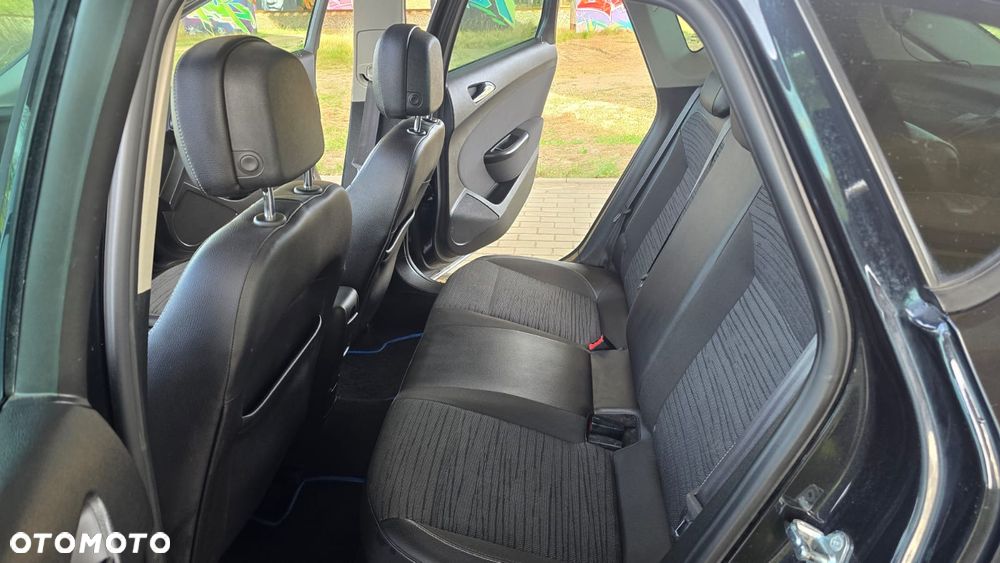 Opel Astra 1.7 CDTI DPF ENERGY - 23