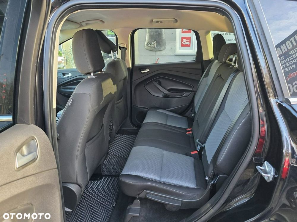 Ford Kuga 1.5 EcoBoost 4WD Trend - 27