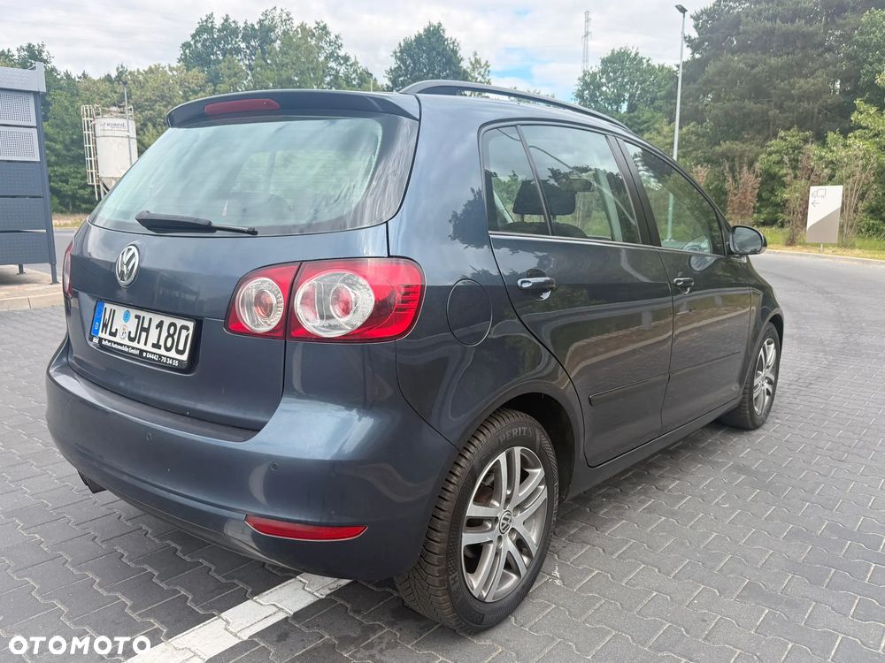 Volkswagen Golf Plus - 8
