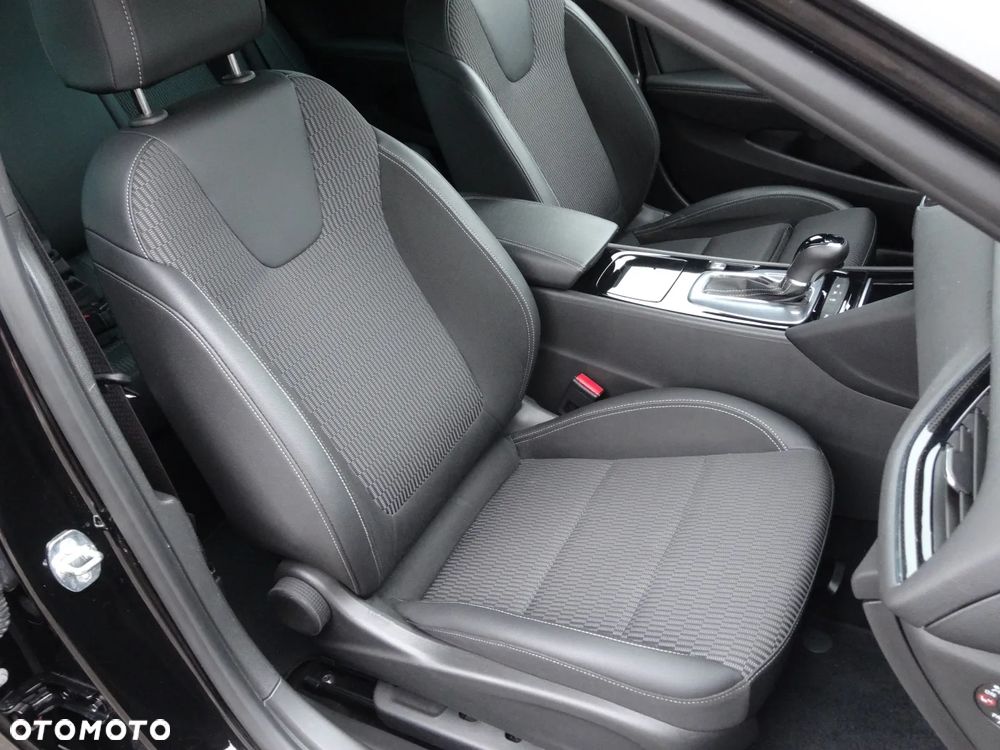 Opel Insignia 2.0 CDTI Business Edition S&S - 26