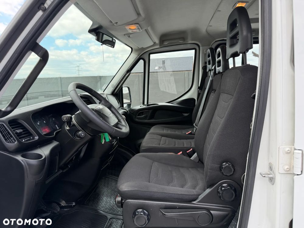 Iveco Daily Brygadówka Wywrotka 35C15 50C15 3.0 HPI 150 KM 3 strony Wywrotka - 23