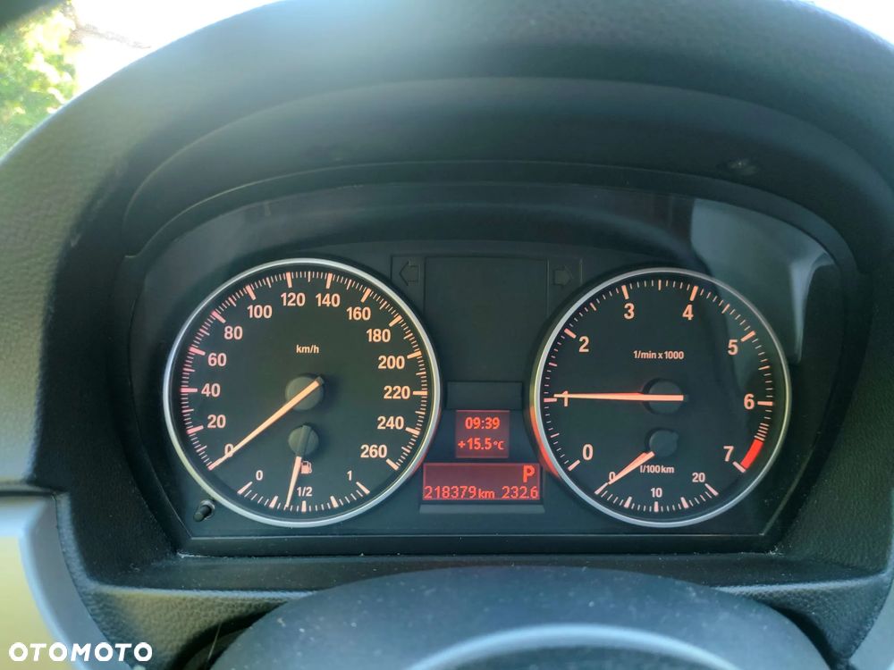 BMW Seria 3 318i Touring Edition Lifestyle - 8