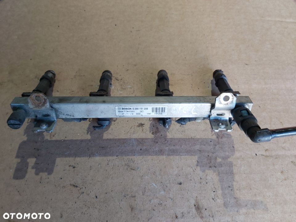 LISTWA WTRYSKOWA CORSA D 1.2 1.4B 0280151208 - 1