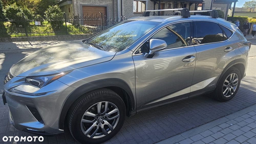 Lexus NX 300h Prestige AWD - 1