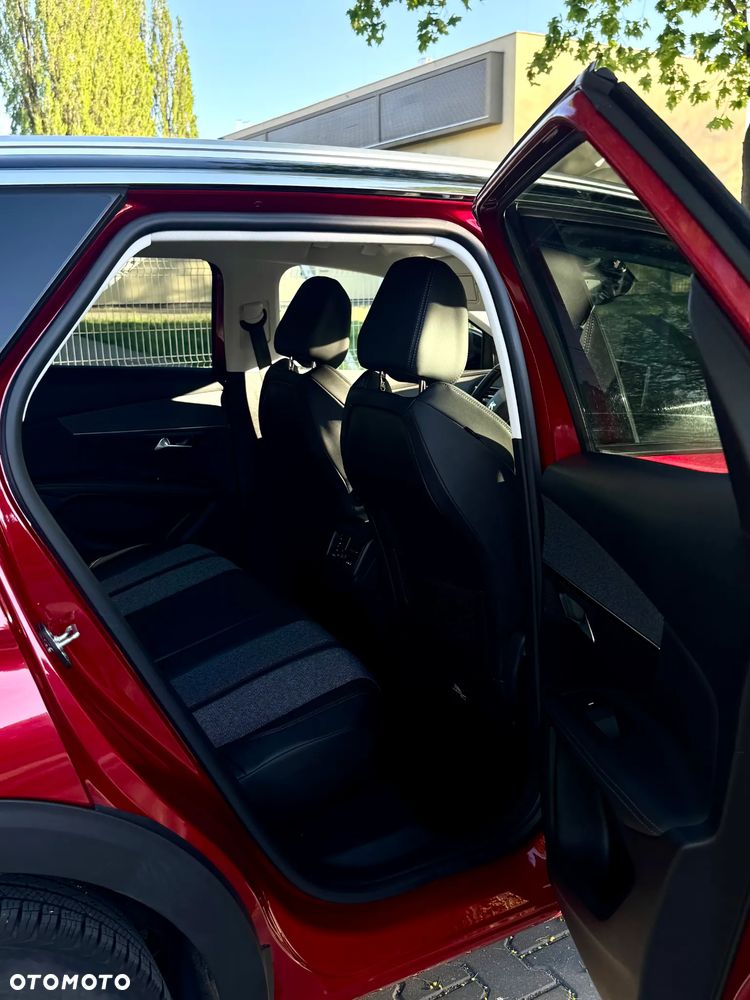 Peugeot 3008 1.2 PureTech Allure S&S EAT8 - 10