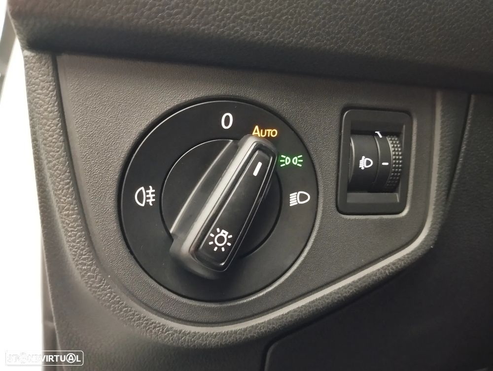 VW Taigo 1.0 TSI - 18