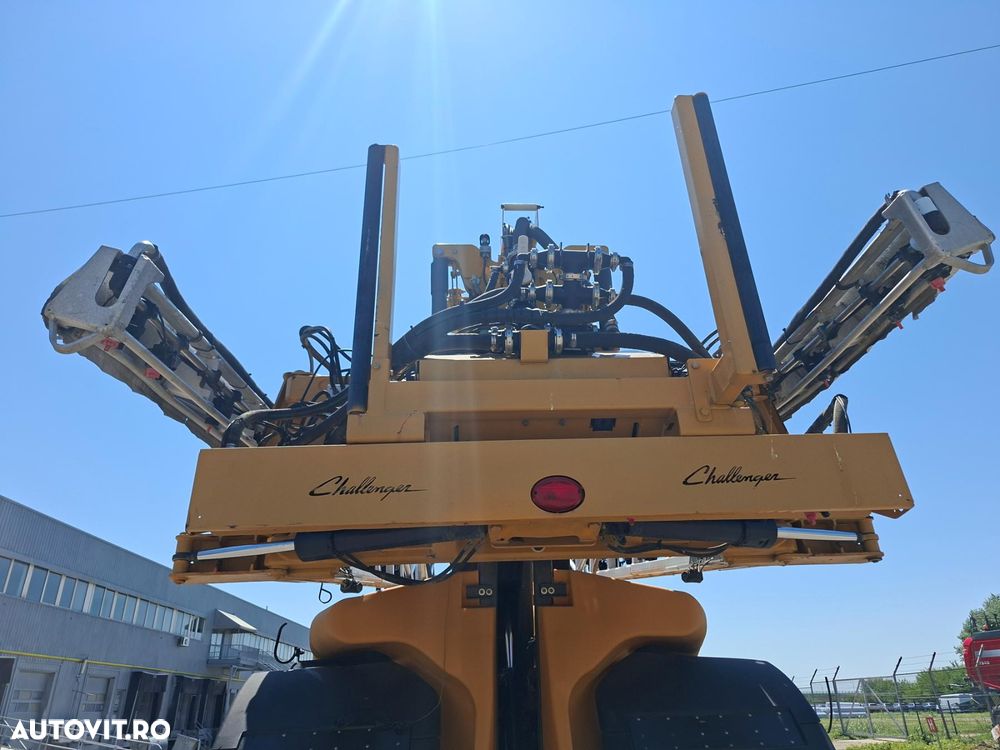 Challenger ROGATOR 635 SPRAYER - 14