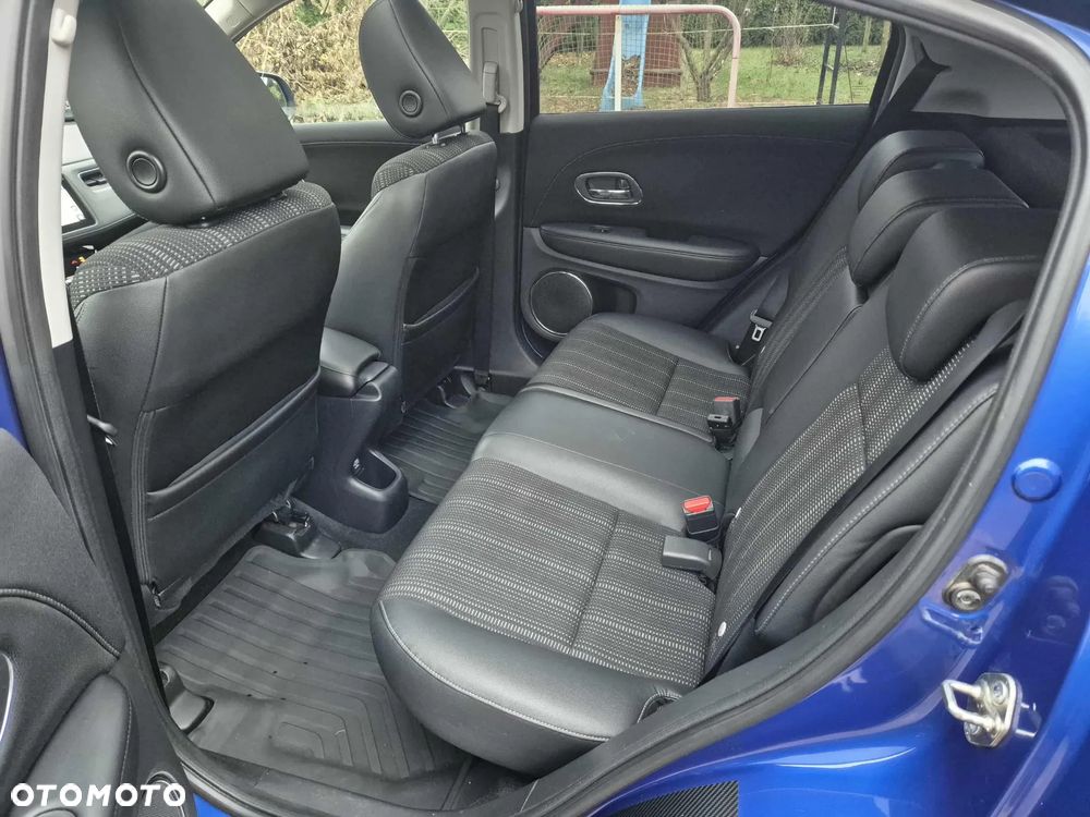 Honda HR-V 1.5 Executive (ADAS / Connect+) CVT - 16