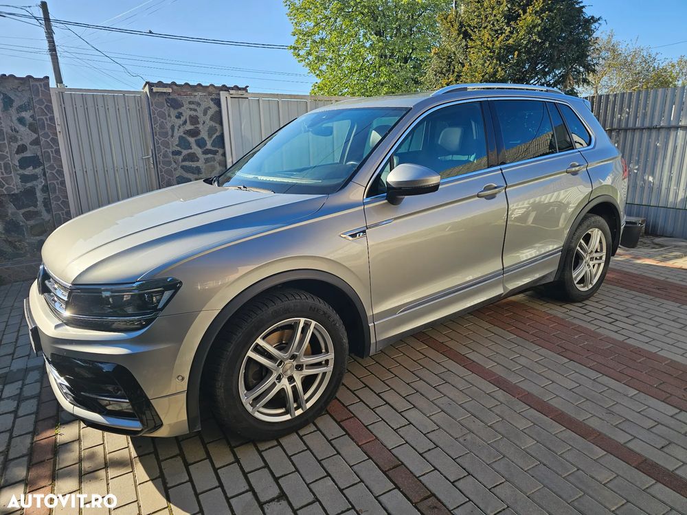 Volkswagen Tiguan - 11