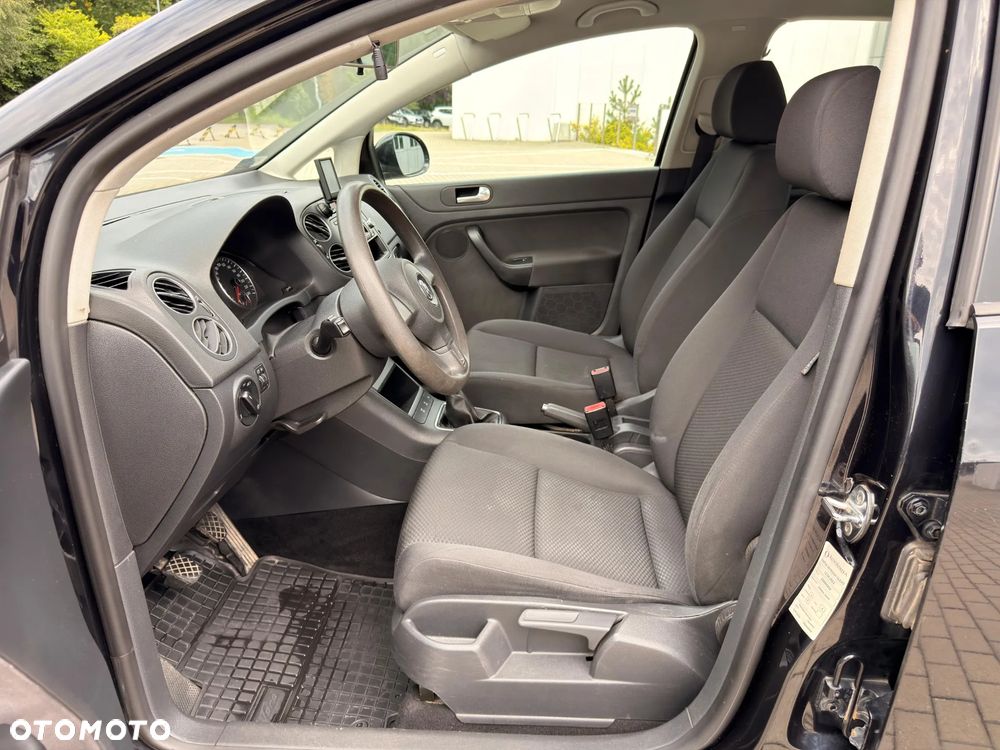 Volkswagen Golf - 12