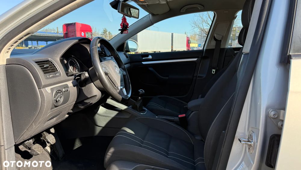 Volkswagen Jetta 1.4 TSI Trendline - 8