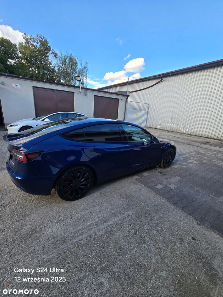 Tesla Model 3 Performance AWD - 4