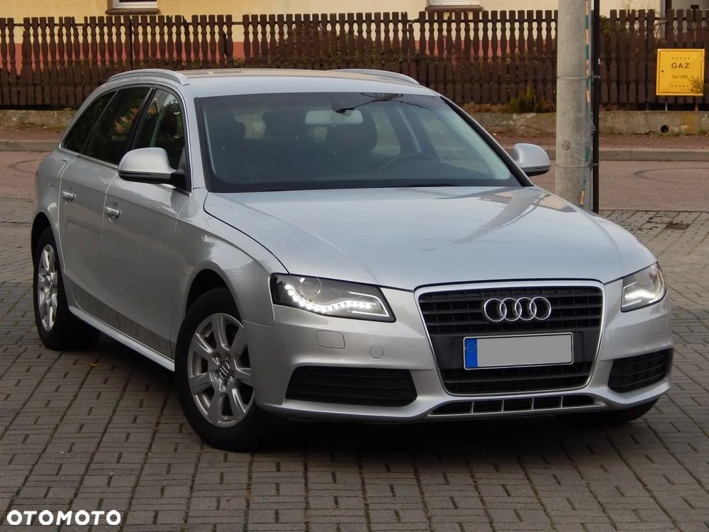 Audi A4 Avant 2.0 TDI DPF Attraction - 1