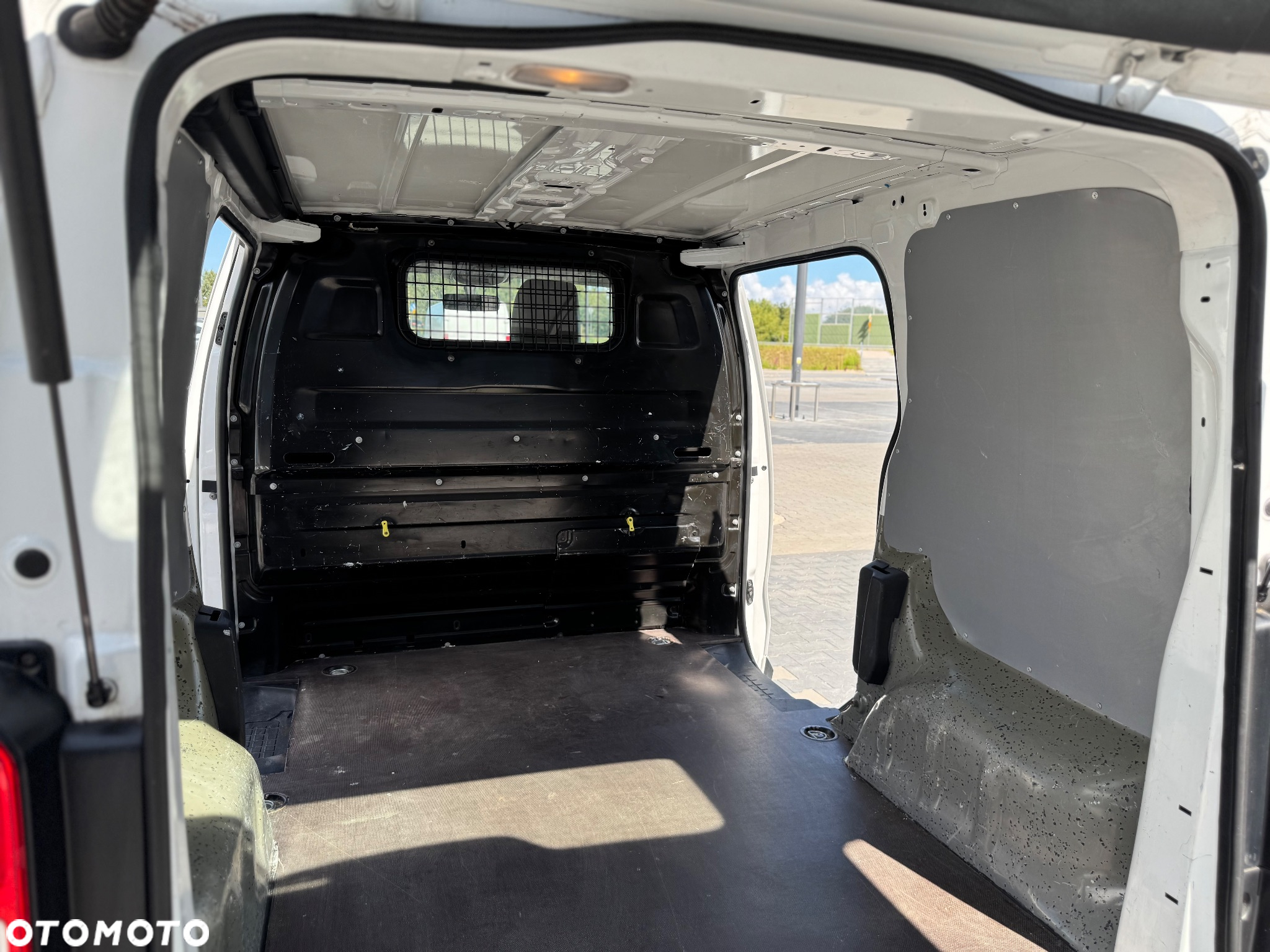 Toyota ProAce Kombi 1.6 D-4D Medium 2,7t - 22