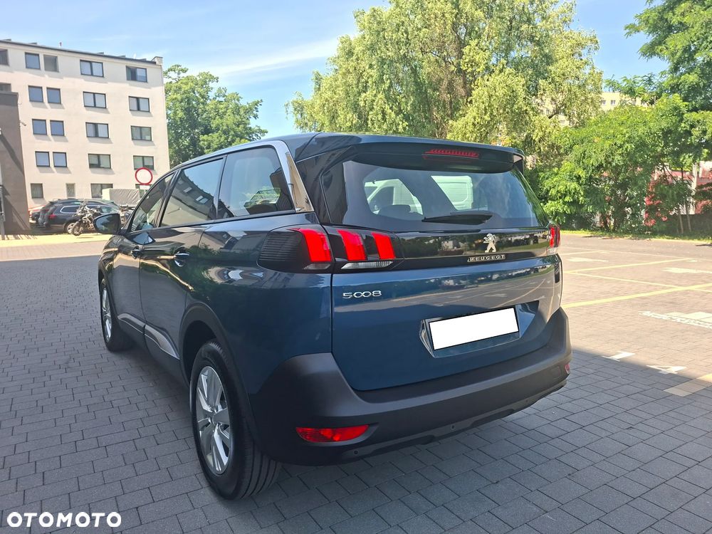 Peugeot 5008 - 17