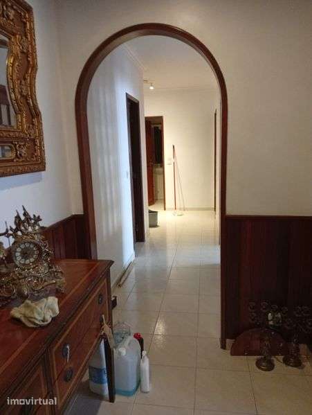 Apartamento Santa Iria de Azoia t3 - Grande imagem: 5/12