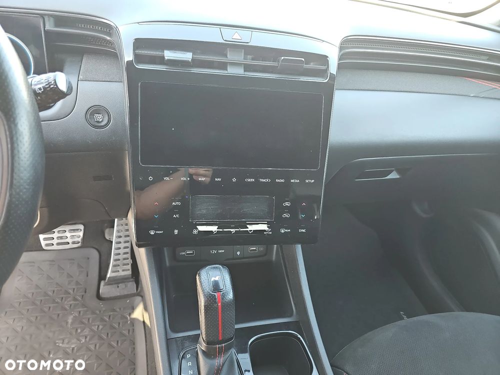 Hyundai Tucson 1.6 T-GDi N-Line 2WD DCT - 14