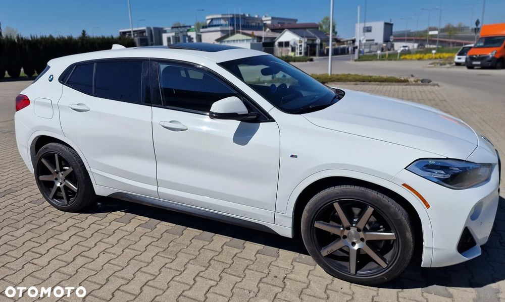 BMW X2 xDrive20i Advantage Plus - 7
