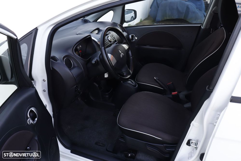 Mitsubishi i-MiEV Standard - 12