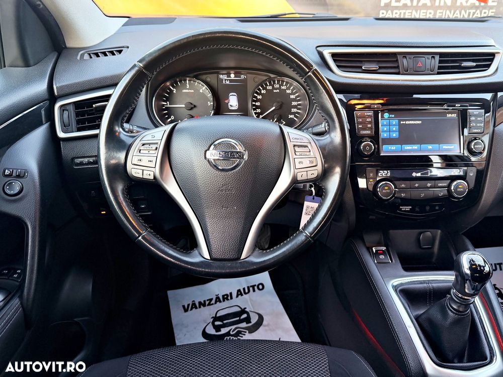 Nissan Qashqai 1.5 DCI TEKNA - 6