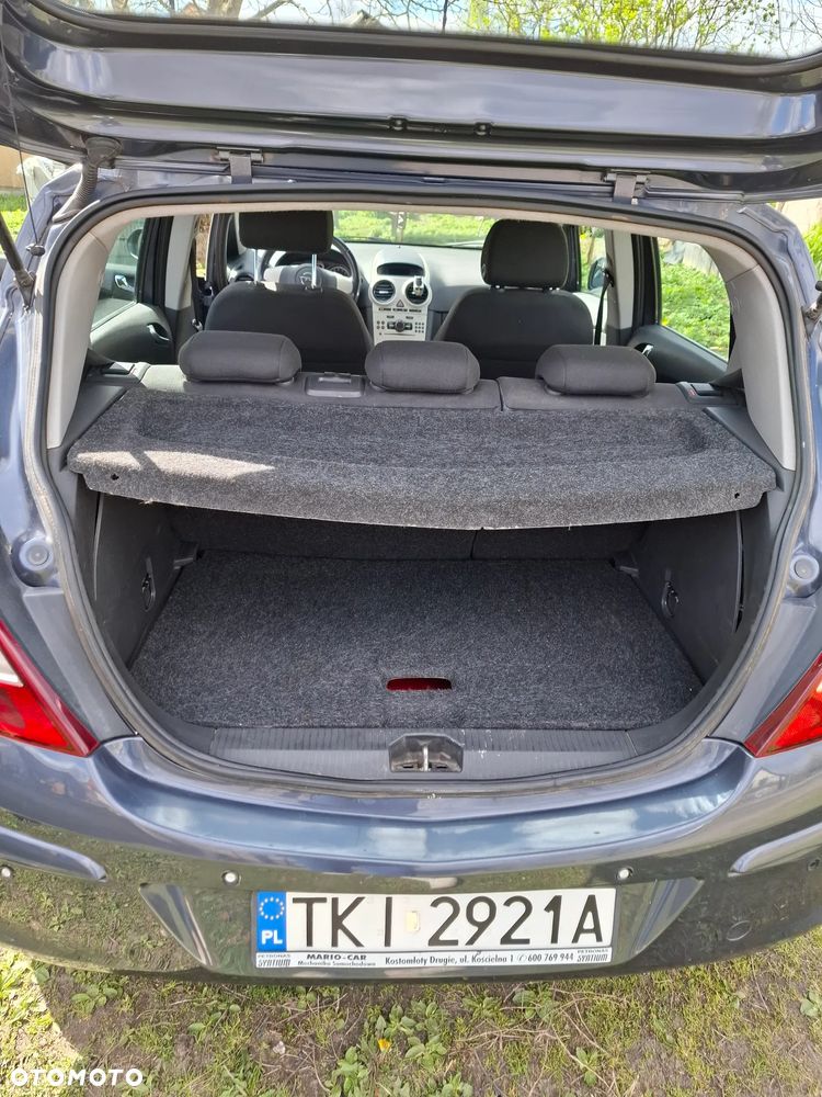 Opel Corsa - 11