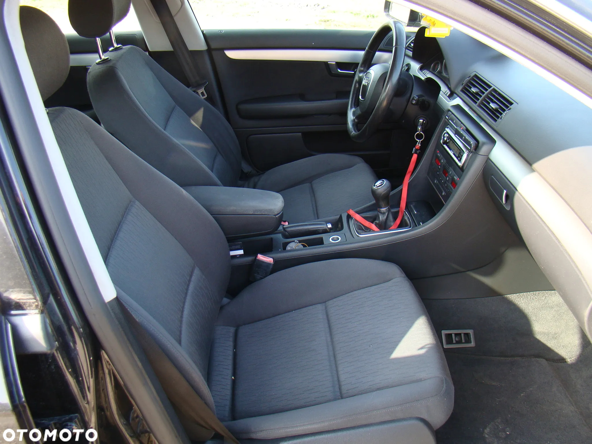 Audi A4 Avant 2.0 TDI DPF - 9