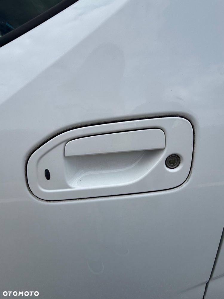 Nissan NV200 Combi 7os - 6