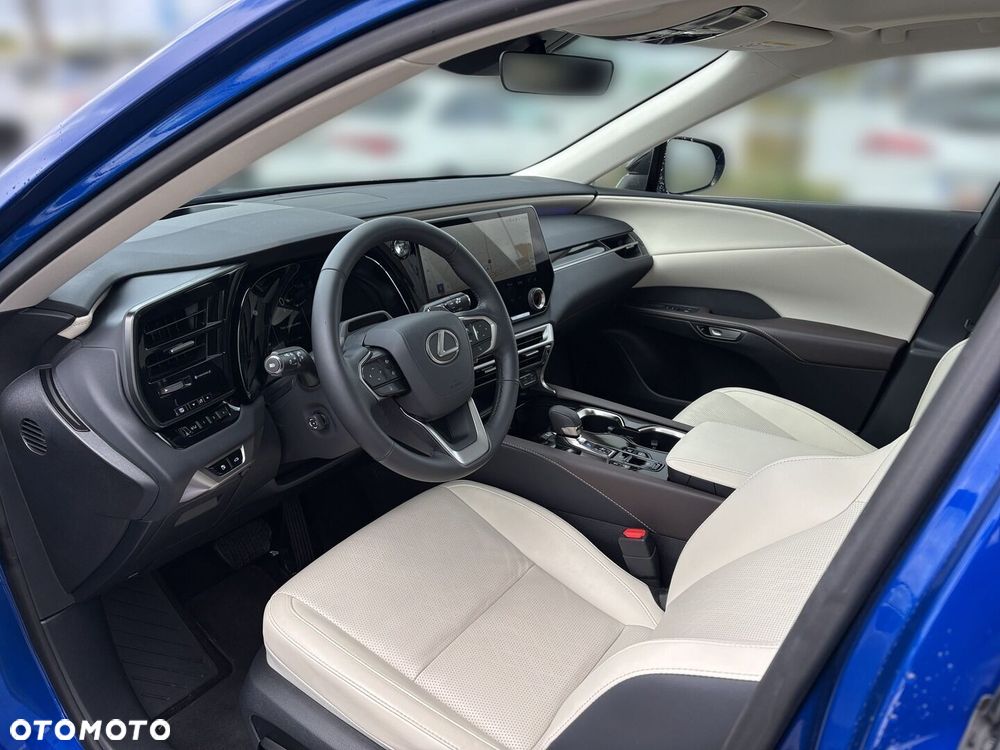 Lexus RX 450h+ F Sport Design - 10