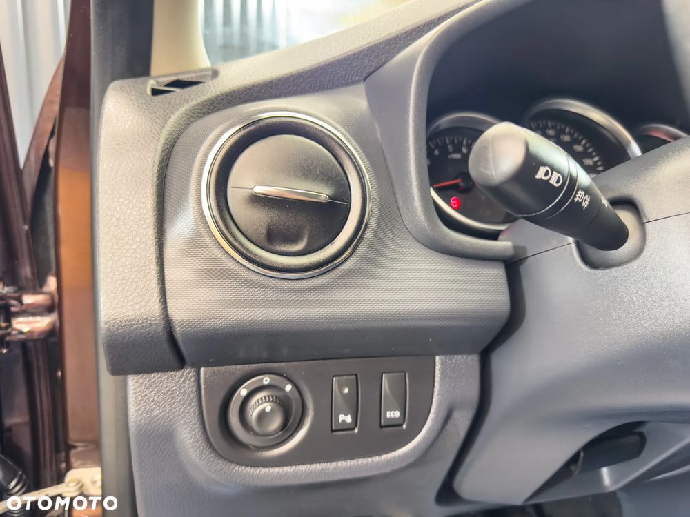 Dacia Sandero 0.9 TCe Laureate - 19