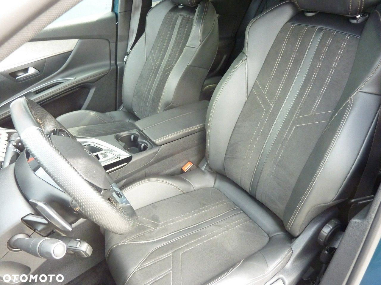 Peugeot 3008 - 11