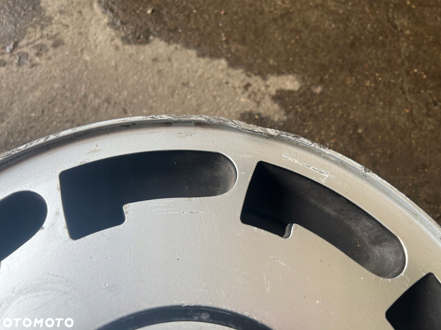 FELGI ALU VW VOLKSWAGEN GOLF 1 2 PIRELLI 14 4X100 ET38 ORYGINALNE - 6