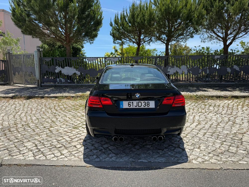 BMW M3 Auto - 3