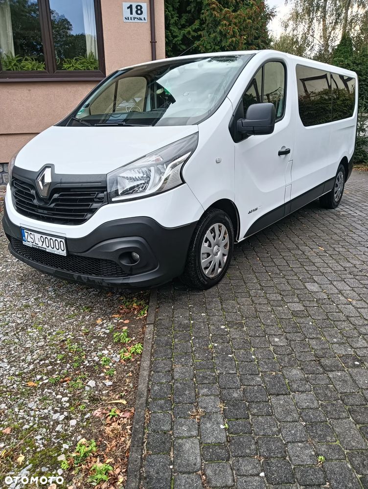 Renault Trafic 2016 photo 4