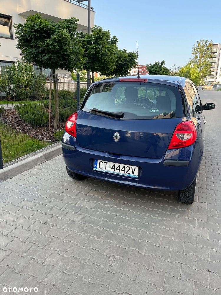 Renault Clio - 13