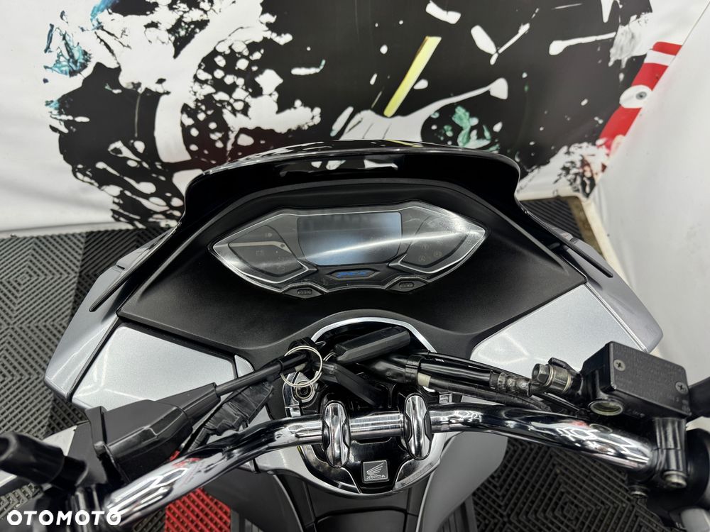 Honda PCX - 25