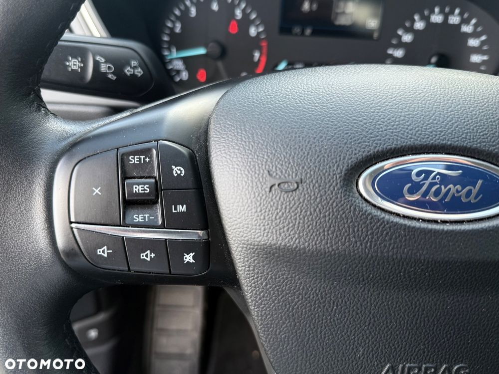 Ford Kuga 1.5 EcoBoost TITANIUM - 21