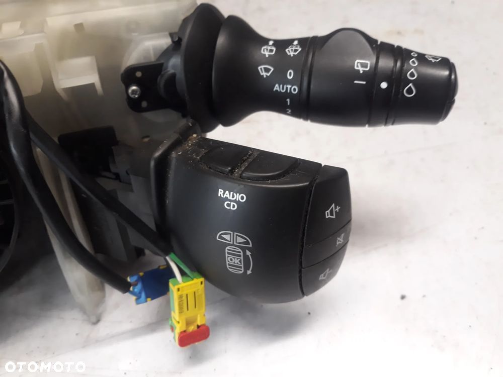 PRZEŁĄCZNIK ZESPOLONY RENAULT MEGANE III 1,9 DCI  2009r  255670019R - 3