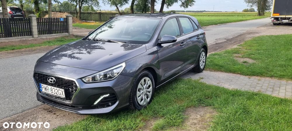 Hyundai i30 1.4 Premium - 1
