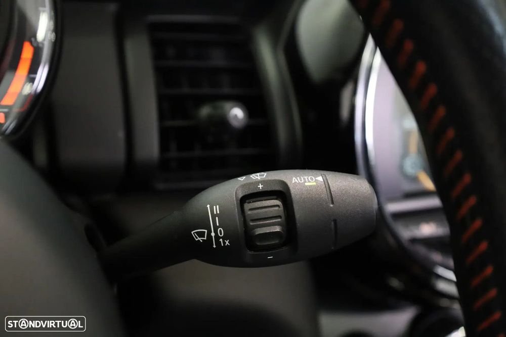 MINI Cabrio One Sport Edition - 45