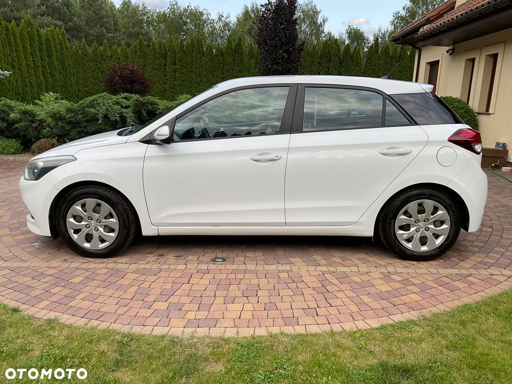 Hyundai i20 - 8