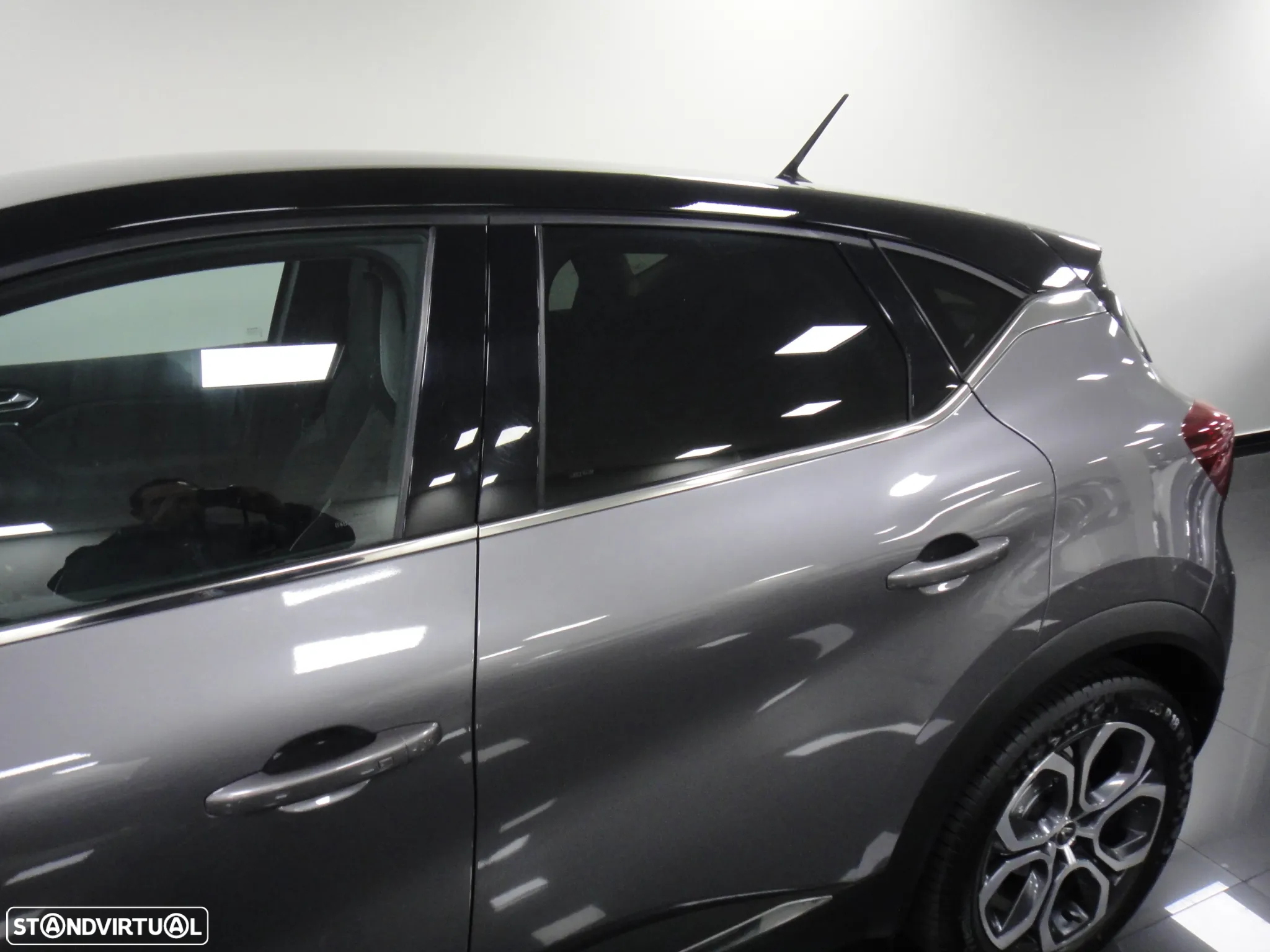 Renault Captur TCe 130 EDC GPF INTENS - 8