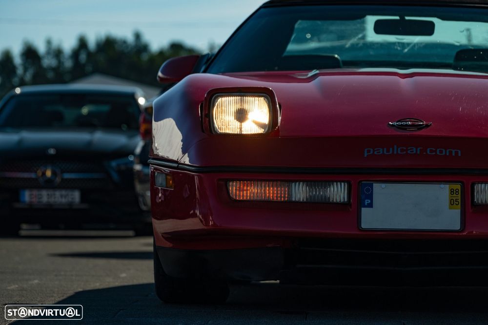Chevrolet Corvette - 29