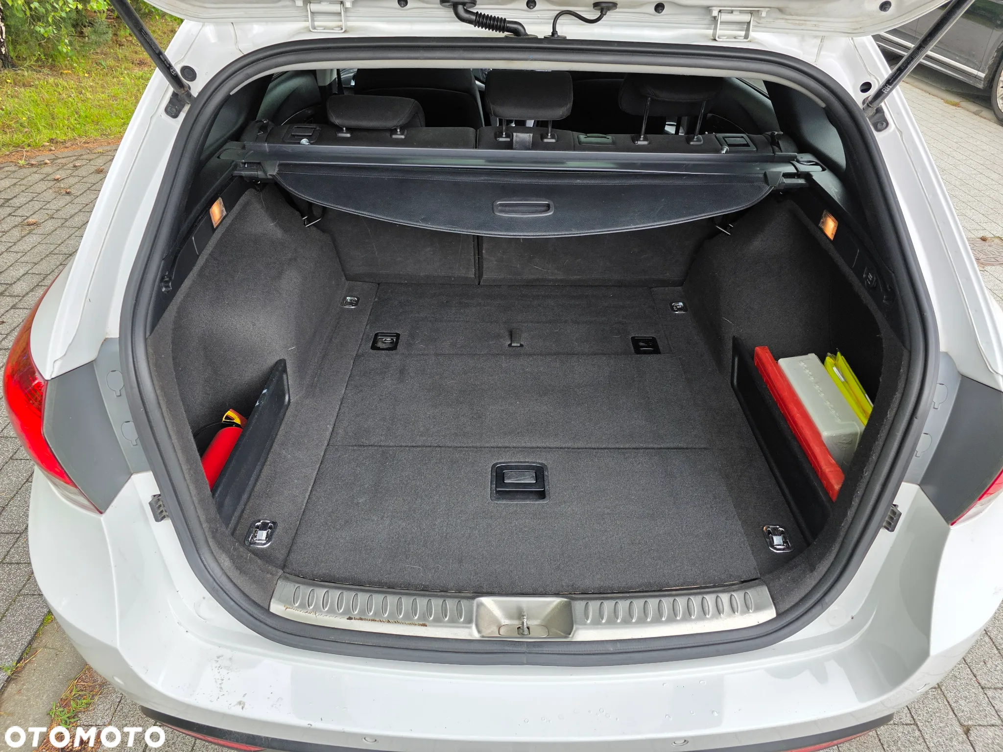 Hyundai i40 Kombi blue 1.7 CRDi Family - 21