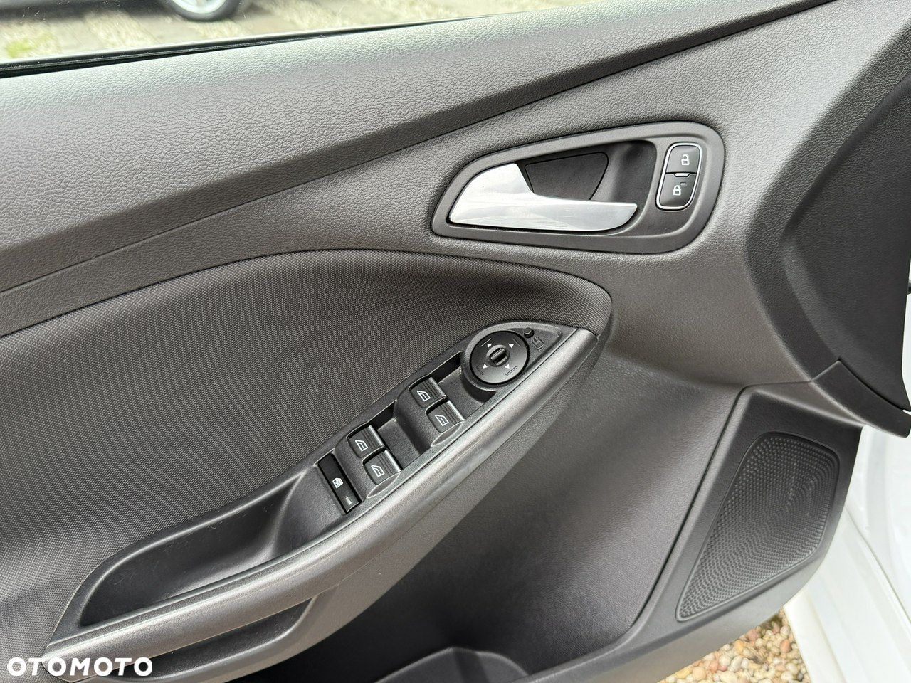 Ford Focus - 27