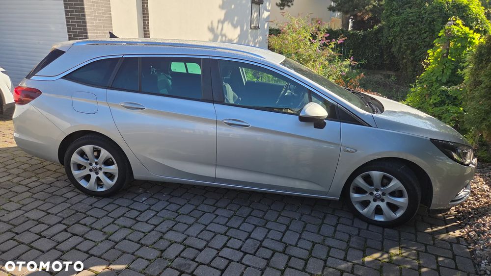 Opel Astra 1.6 CDTI Dynamic - 3