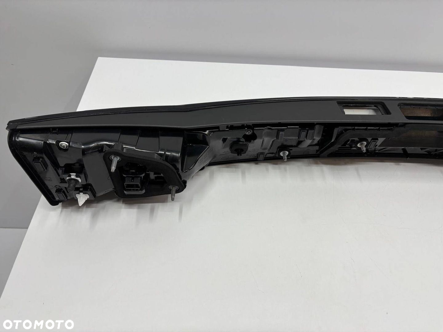 Volkswagen VW Taigo 2G7 Lampa Blenda Klapy Tył Tylna 2G7945093 - 6